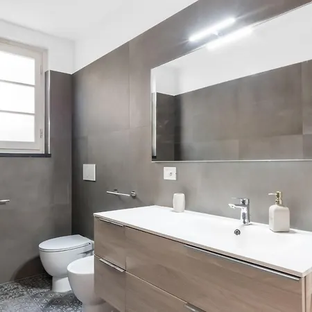 Vila La Weka Loca Luxe Lavagna